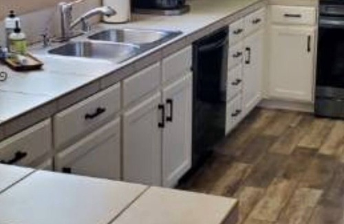 Lake Havasu City House | new,decorated, snow bird contact for winter stays