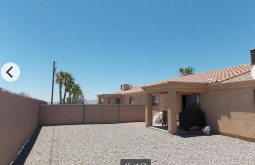 Lake Havasu City House | new,decorated, snow bird contact for winter stays