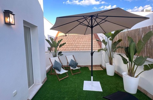 Cruz Roja-Capuchinos Apartment | NEW Designer Penthouse in Sevilla center