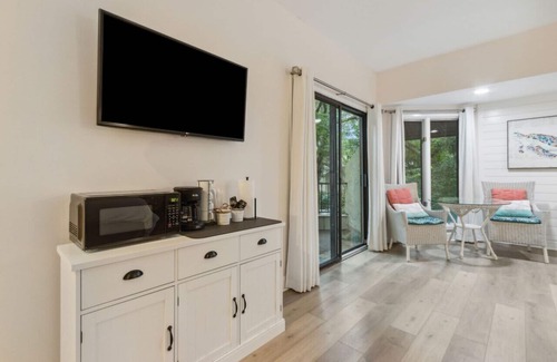 Fernandina Beach Condo | NEW- Discount! POOL - near beach and golf course!