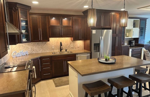 Grand Haven Condo | NEW! Downtown Grand Haven Condo, 2 Bedroom, 2 Bath Near Water! Private Parking!