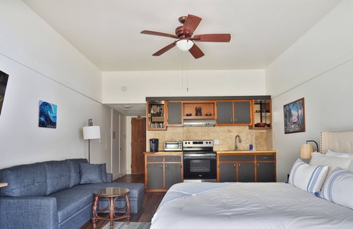 Hilo Condo | New! Downtown Hilo and Close to Airport