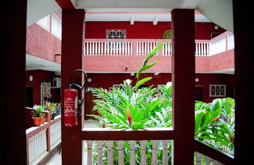 Deux Plateaux Apartment | NEW DUPLEX APARTMENT IN THE HEART OF VALLON CLOSE TO RUE DES JARDINS, ABIDJAN