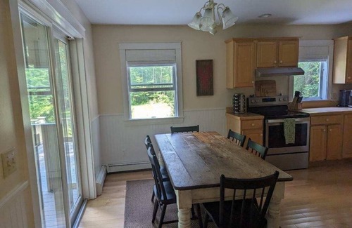 Round Pond House | New England Cottages - Round Pond, Moxie Bay - Pemaquid Peninsula