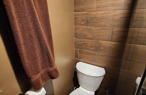 Canyon Gate Apartment | NEW Entire Apartment + Close to Strip + 1br + Wifin