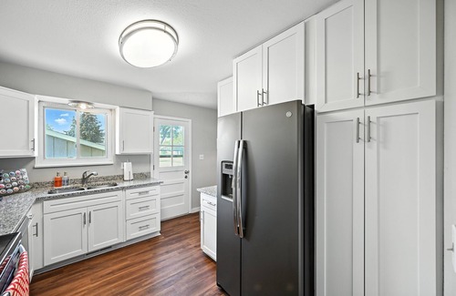 Lamar Heights Area House | NEW! Family-Friendly Arvada Getaway with Games Galore