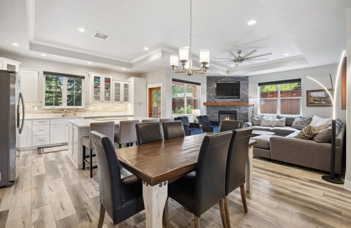 Whitefish House | New family-friendly townhouse w/HOT TUB minutes from downtown WF and Ski Resort