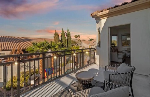 Arabian Views House | NEW! Family Fun Pool Grill Pool Table