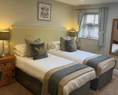 Winsford House | New Farm Cheshire B&B