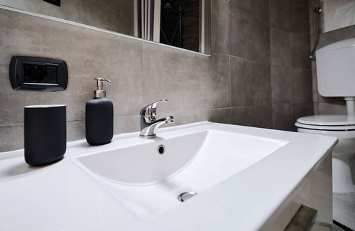 Lambrate Apartment | New flat in quiet neighbourhood