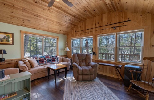 Oxford Cottage | New for 2024! Cozy 2 bedroom cottage on serene Hogan Pond.