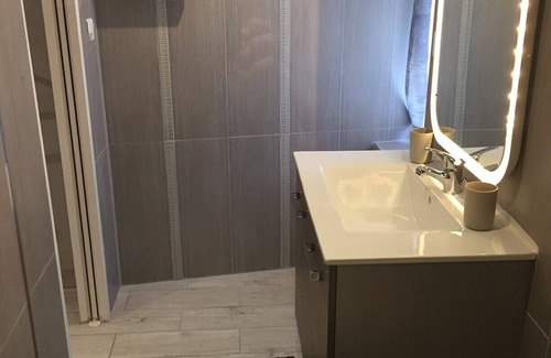 Saint-Julien Apartment | new apartment in village house