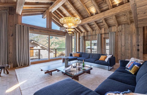 Saint-Martin-de-Belleville Ski Chalet | New Chalet with Pool and Sauna in Saint-Martin-de-Belleville