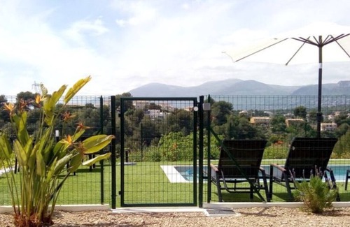 Saint-Laurent-du-Var Villa | [NEW] Full sun, pool, BBQ, petanque, panoramic view