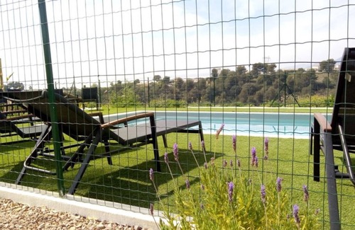 Saint-Laurent-du-Var Villa | [NEW] Full sun, pool, BBQ, petanque, panoramic view