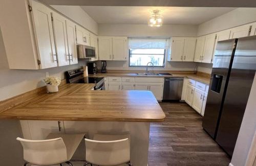 South Venice House | New! Fully Renovated 3/2 Luxury Vacation Home