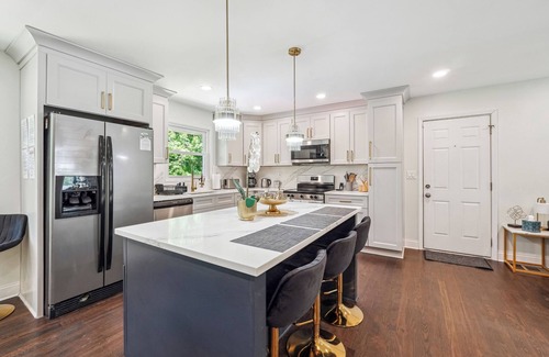 Candler-McAfee House | NEW! Fun&Stylish Home near ATL w/Foosball,AirHockey,Games,BBQ,HotTub,SUMMER:Pool