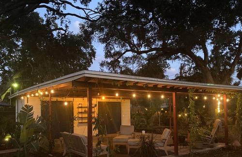 Gulfport House | NEW Garden Lovers Peaceful Oasis - 5 min to Downtown Gulfport!