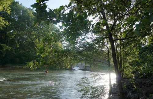 Canyon Lake Cottage | NEW! Gateway to the Guadalupe River Cabin Sleeps 1-4