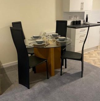 Gillingham Apartment | New Gillingham Gem Garden Parking WiFi