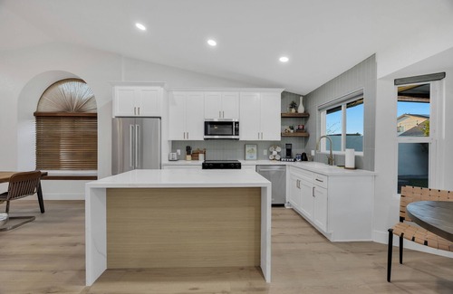 Chandler House | NEW! Gorgeous 3-Bedroom Oasis w/Pool