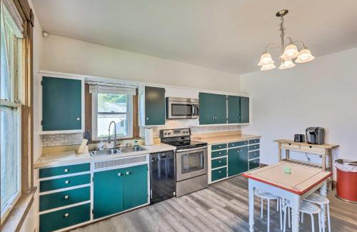 Wilmington House | NEW Grand Historic Home - 4 Mi to WEC!