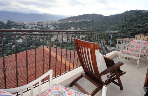 Santa-Reparata-di-Balagna House | new house (2016) between sea and mountains 4 km from the beaches