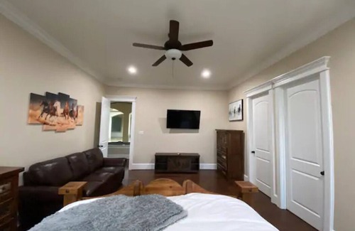 Hempstead Other | NEW Hacienda Ranch W/Resort Style Pool