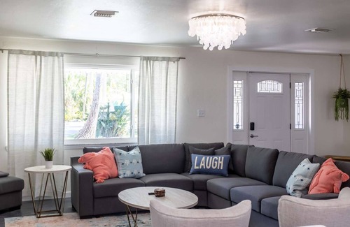 Alabama Grove Terrace House | NEW Hideaway Shores w/ 4 bedrooms and 3 bathrooms