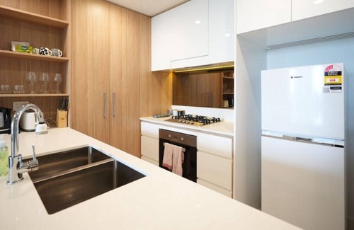 Wentworth Point Apartment | NEW! High Level Luxury APT in Wentworth Point