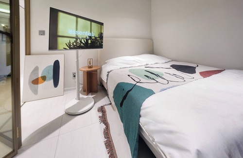 Seocho-dong Hotel | New high-rise city view 3 room perfect for business trips and work