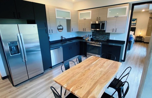 Winter Park Condo | New Hike/Ski in/out Modern Condo-Mountain Views