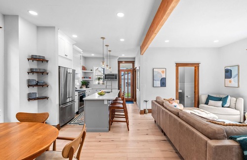 Whittier House | New! Historic Whittier Neighborhood - Near City Park & Golf - Fenced Yard