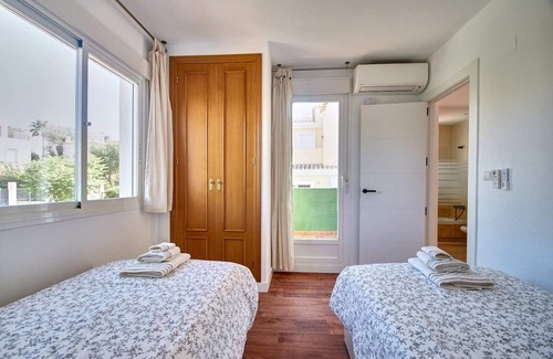 Hoya de los Patos House | New holiday home, very modern and great location