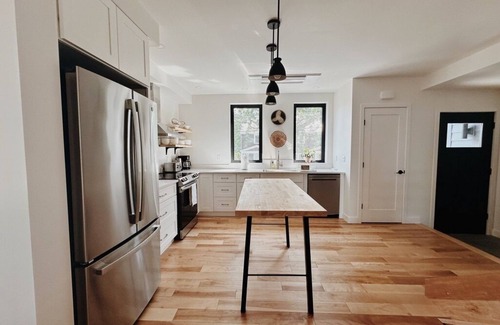 Burlington House | New Home in Burlington