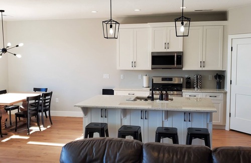 St. George House | New Home in Downtown St. George - Direct access to trail system.