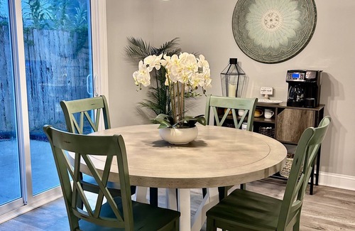 Wilmington House | New Home in Downtown Wilmington.Minutes to restaurants, Riverwalk and Beaches!