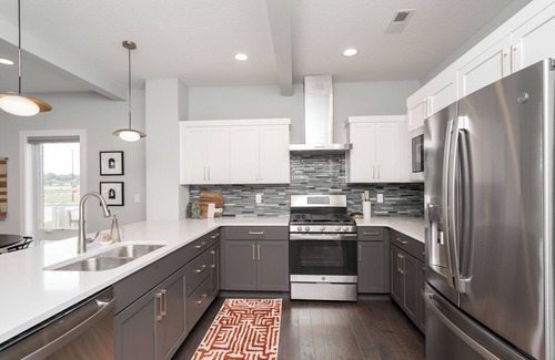 Downtown Des Moines House | NEW home located downtown!Family-friendly, walkable to coffee shops, restaurants