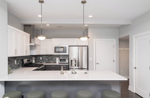 Downtown Des Moines House | NEW home located downtown!Family-friendly, walkable to coffee shops, restaurants