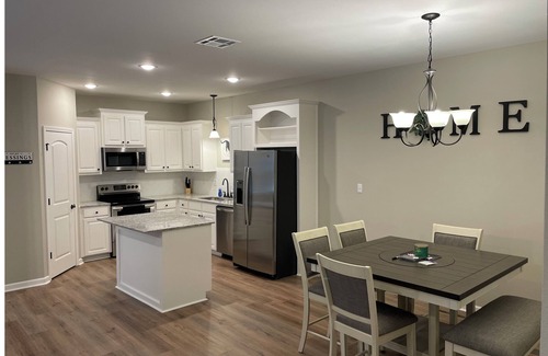 Brusly House | NEW HOME MINUTES AWAY FROM DOWNTOWN BR, LSU, & SOUTHERN UNIVERSITY