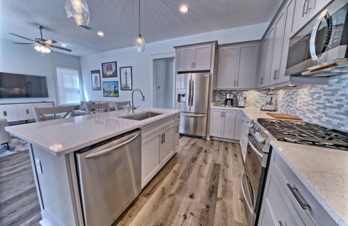 Miramar Beach House | New Home With Private Pool & Hot Tub!