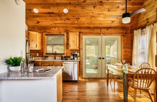Sevierville Cabin | New Hot Tub, Hammocks, Pet Friendly, Romantic Honeymoon Mountain Getaway