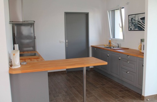 Ploudalmezeau House | New house 400 m from sandy beaches