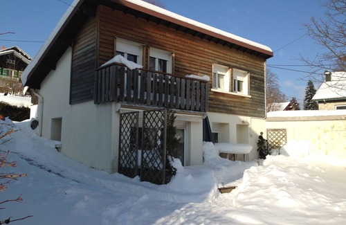 Gerardmer House | New house, all mod-cons. Near lake and shuttle to the ski slopes.