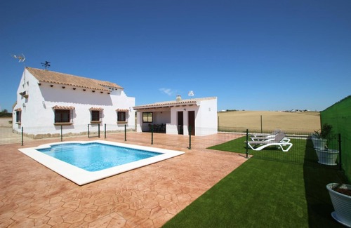Conil de la Frontera House | New house with private pool, barbeque area and wifi, for 4-5 people.
