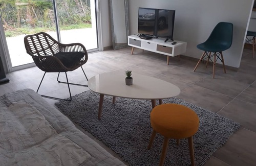 Migne-Auxances House | New house in quiet location 5mm from futuroscope