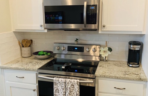 Grand Prairie House | "NEW" House near Stadiums, DFW, Lake and Parks-UPDATES FOR 2026 WORLD CUP DALLAS