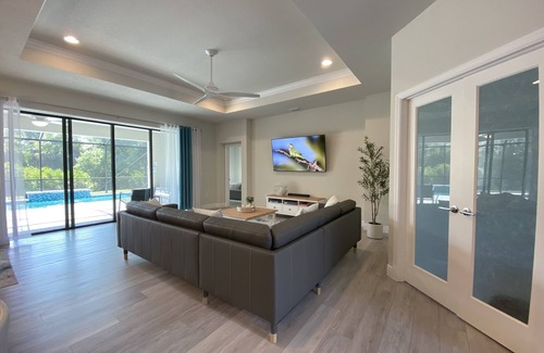 North Port House | New House with a Pool