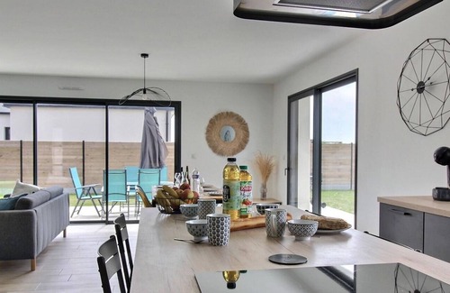 Cleder House | New house with all comforts