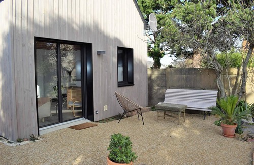 Tregastel House | New house with closed garden 150m from the sea in Trégastel